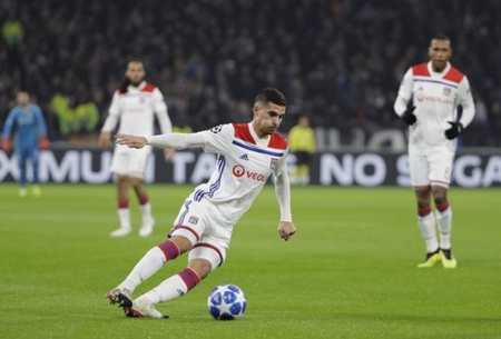 得捉襟见肘 得捉襟见肘